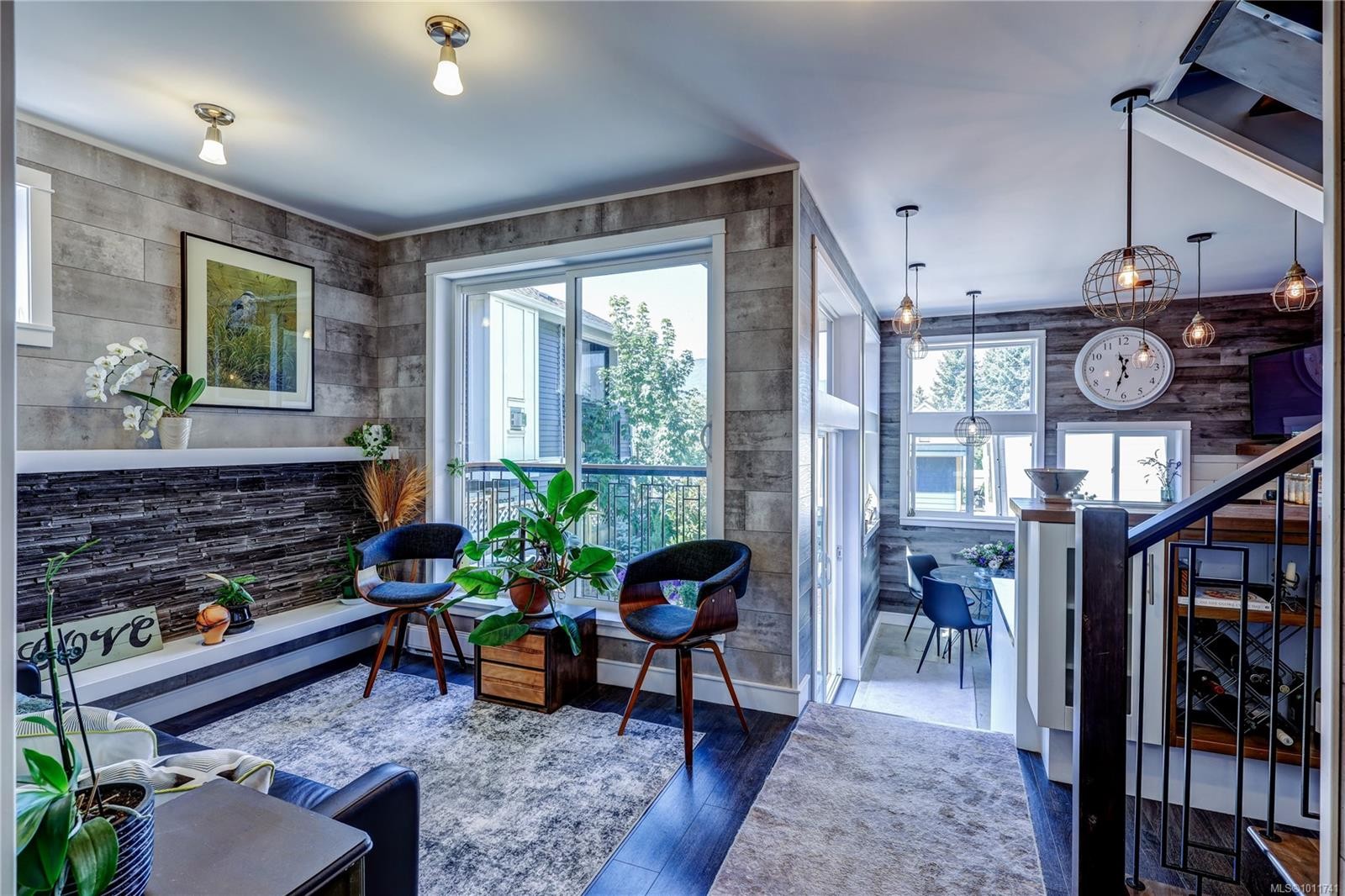 









93


Ashlar

Ave,
Nanaimo,




BC
V9R 3P3


