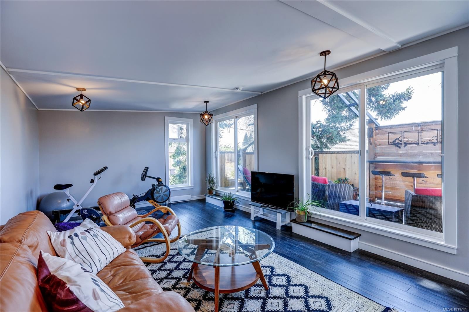 









93


Ashlar

Ave,
Nanaimo,




BC
V9R 3P3

