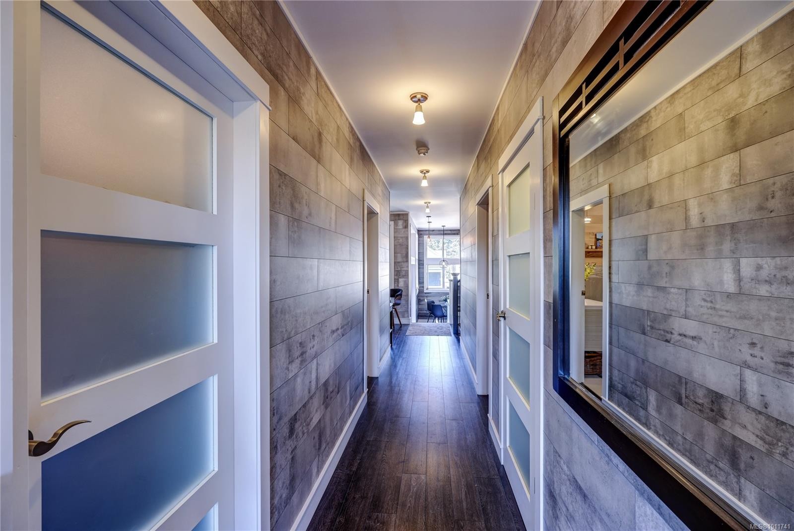 









93


Ashlar

Ave,
Nanaimo,




BC
V9R 3P3

