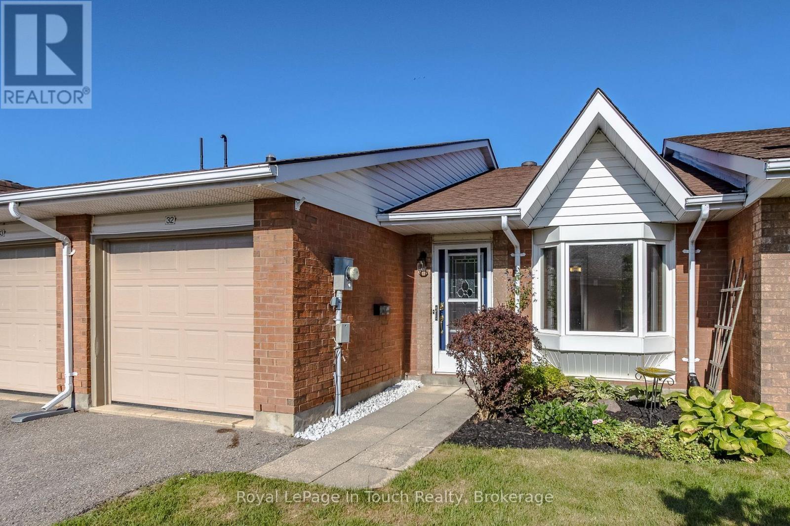 












32 - 696 KING STREET

,
Midland,




Ontario
L4R5B5

