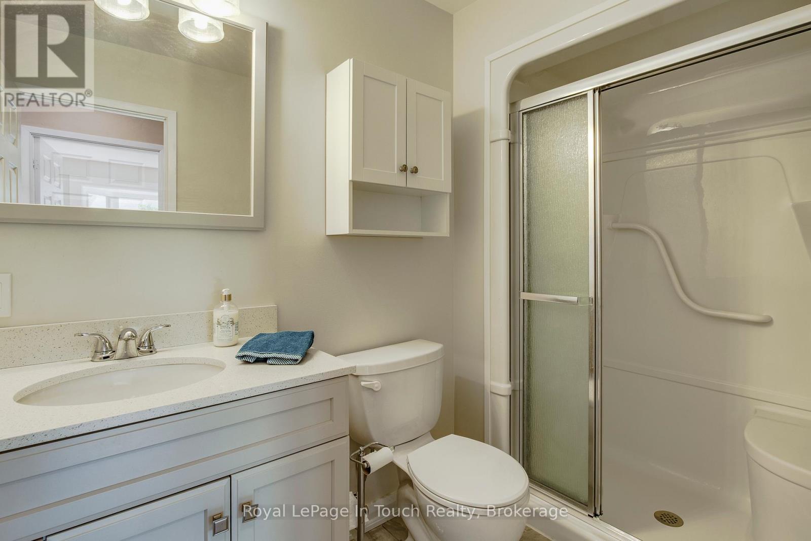 












32 - 696 KING STREET

,
Midland,




Ontario
L4R5B5

