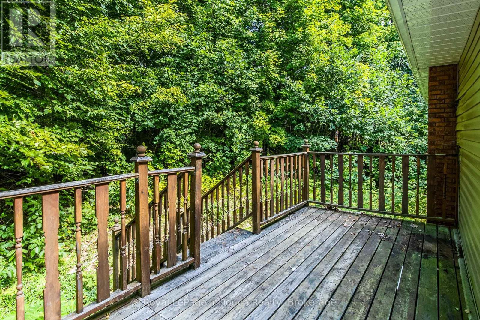












5 GARY COURT

,
Tiny,




Ontario
L9M0H3

