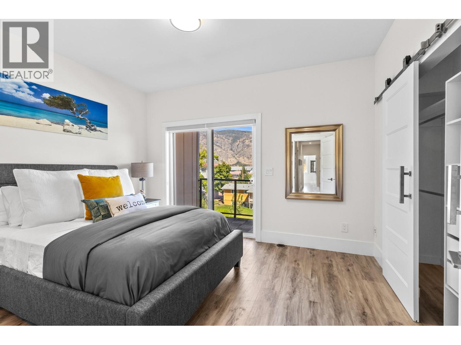 












18 Loon Crescent Unit# 3

,
Osoyoos,




British Columbia
V0H1V1

