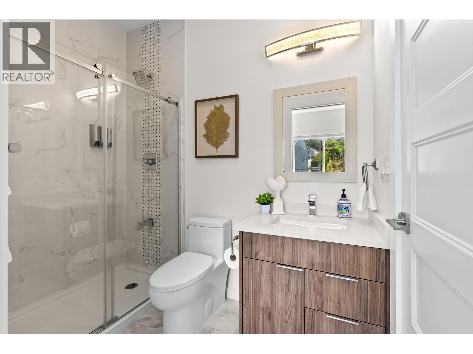 












18 Loon Crescent Unit# 3

,
Osoyoos,




British Columbia
V0H1V1

