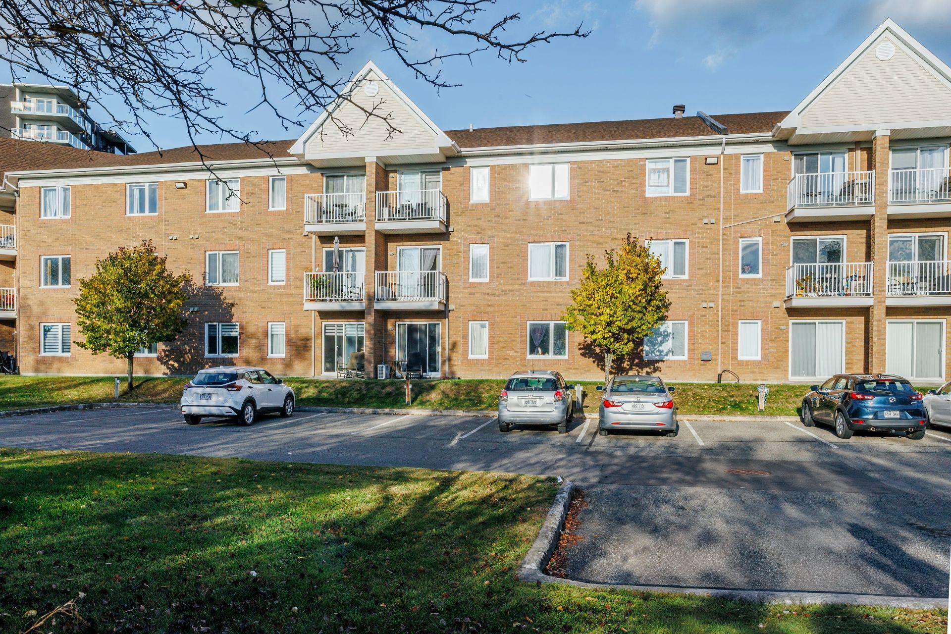 









3415


Boul. Albert-Chrétien

, 112,
Québec (Beauport),




QC
G1C7Z8

