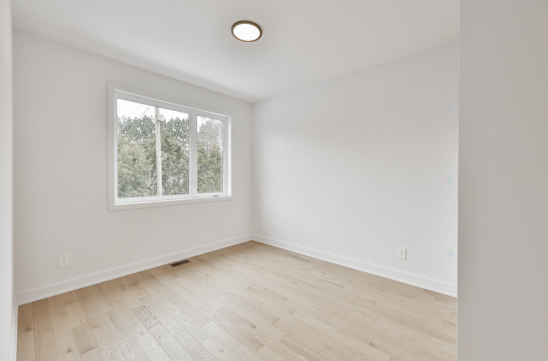 









860


Rue du Faubourg

,
Saint-Jérôme,




QC
J5L0H9

