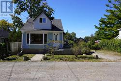 Welcome to 212 Lincoln Road West, Crystal Beach