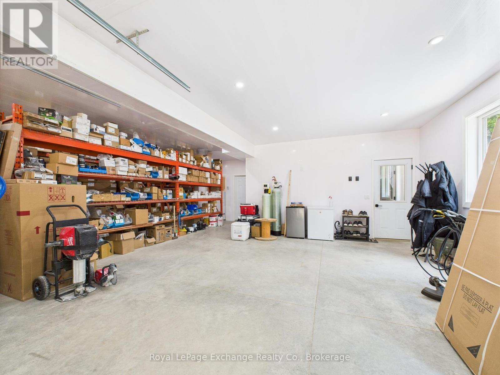 












127 HEMLOCK STREET

,
Huron-Kinloss,




Ontario
P4N6S5

