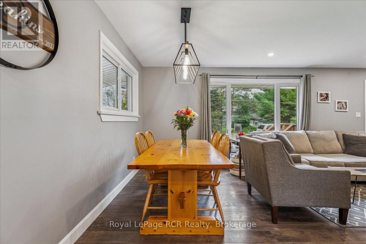 












224 FINDEN STREET

,
Georgian Bluffs,




Ontario
N4K6V5

