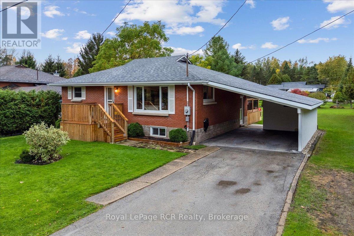 












224 FINDEN STREET

,
Georgian Bluffs,




Ontario
N4K6V5

