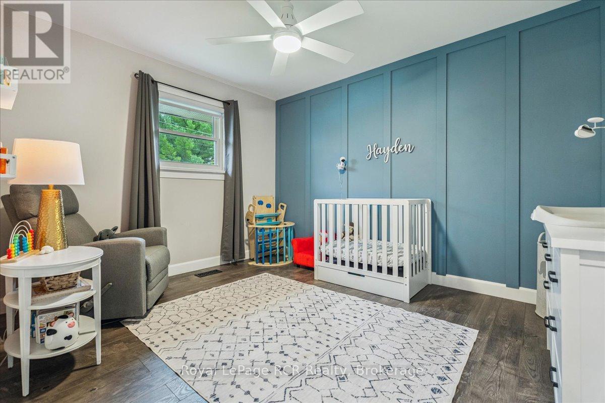 












224 FINDEN STREET

,
Georgian Bluffs,




Ontario
N4K6V5

