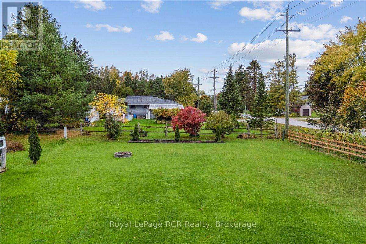 












224 FINDEN STREET

,
Georgian Bluffs,




Ontario
N4K6V5

