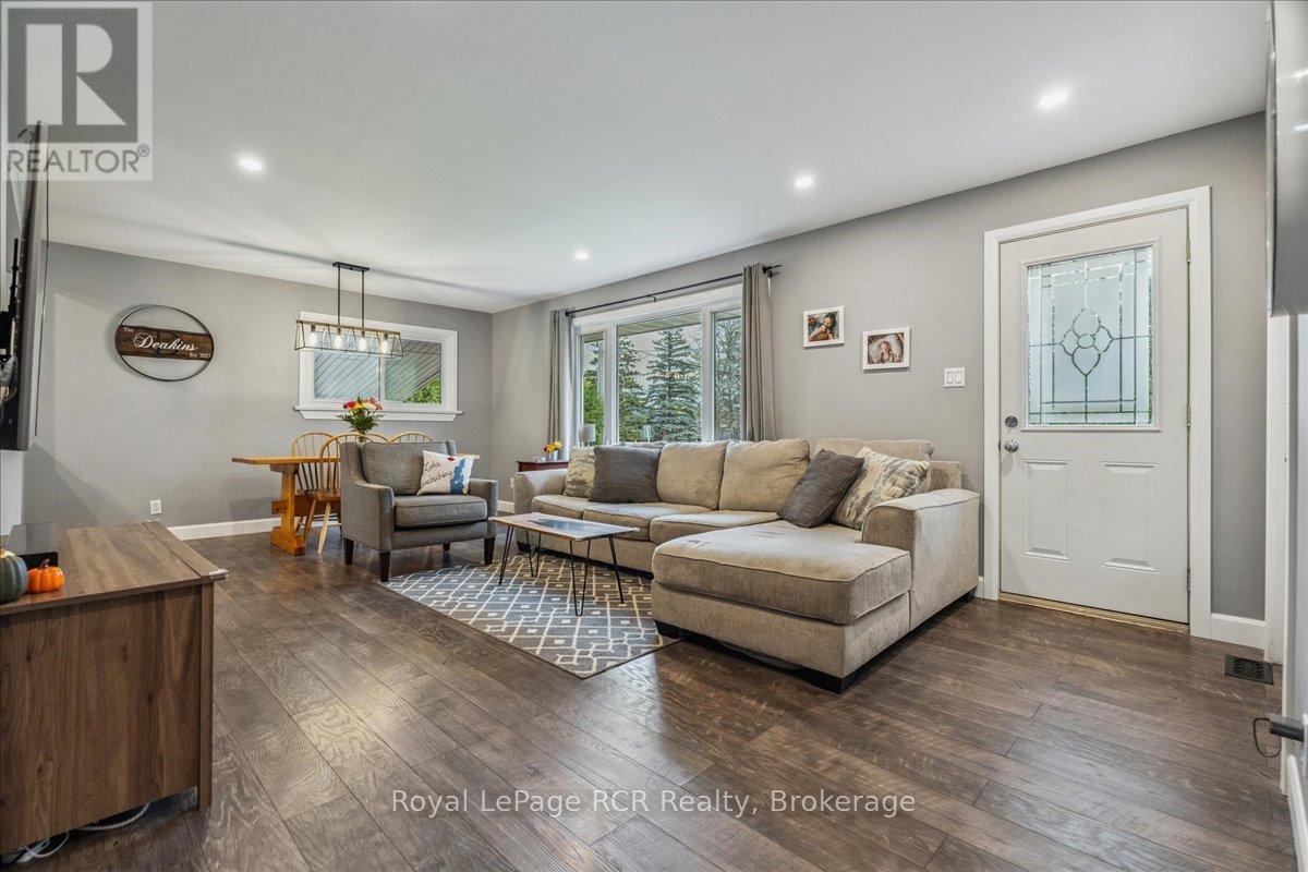 












224 FINDEN STREET

,
Georgian Bluffs,




Ontario
N4K6V5

