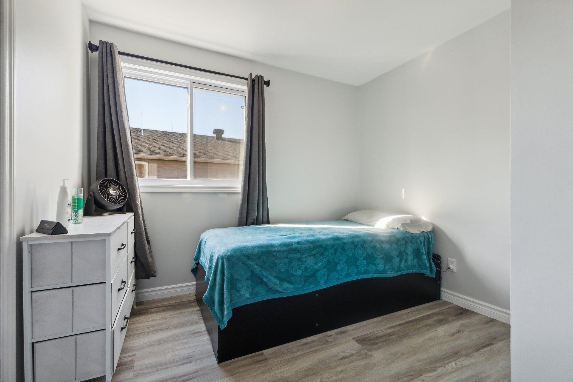 









350


Rue Laviolette

,
Gatineau (Gatineau),




QC
J8P5Z2

