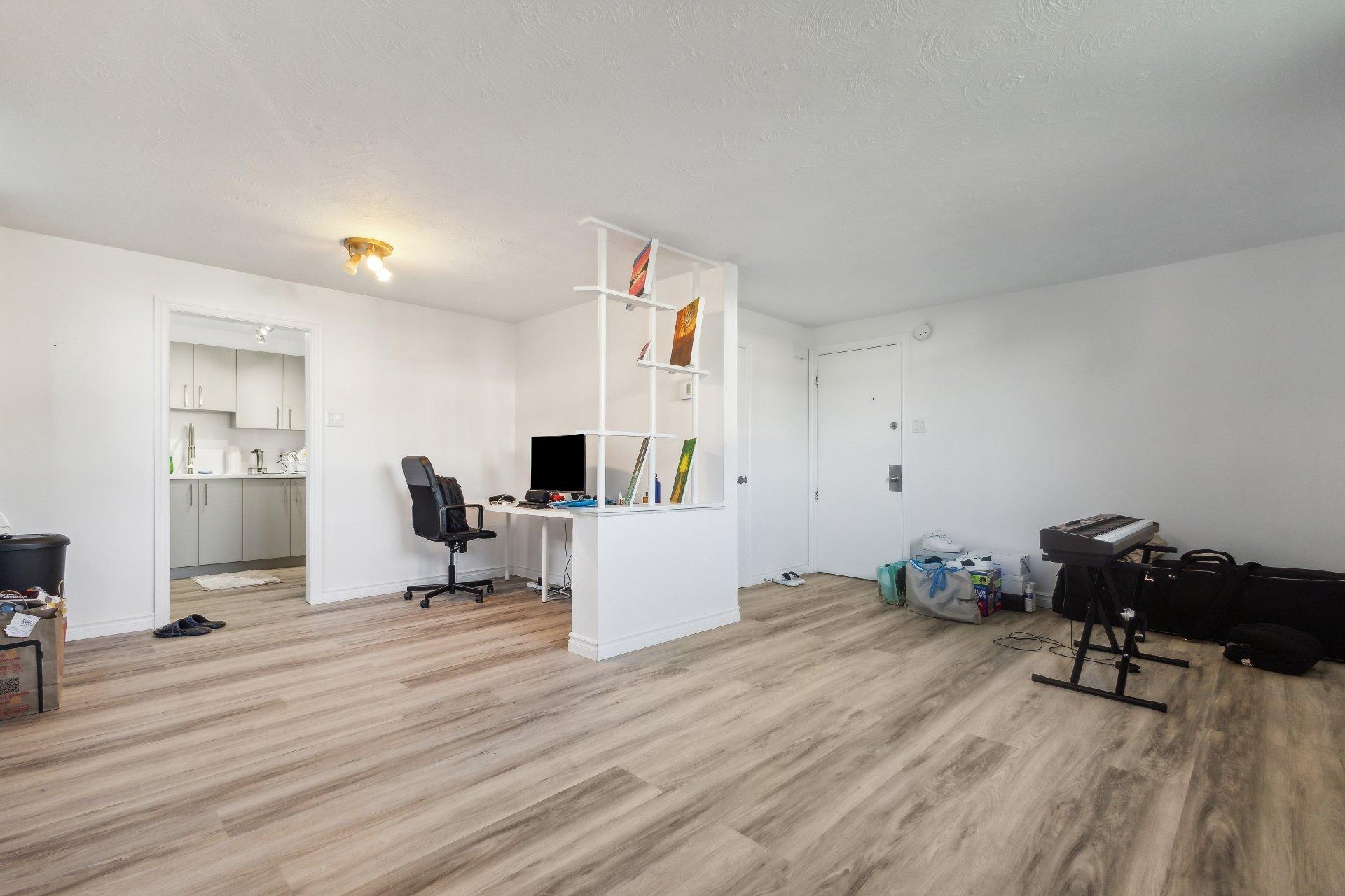 









350


Rue Laviolette

,
Gatineau (Gatineau),




QC
J8P5Z2

