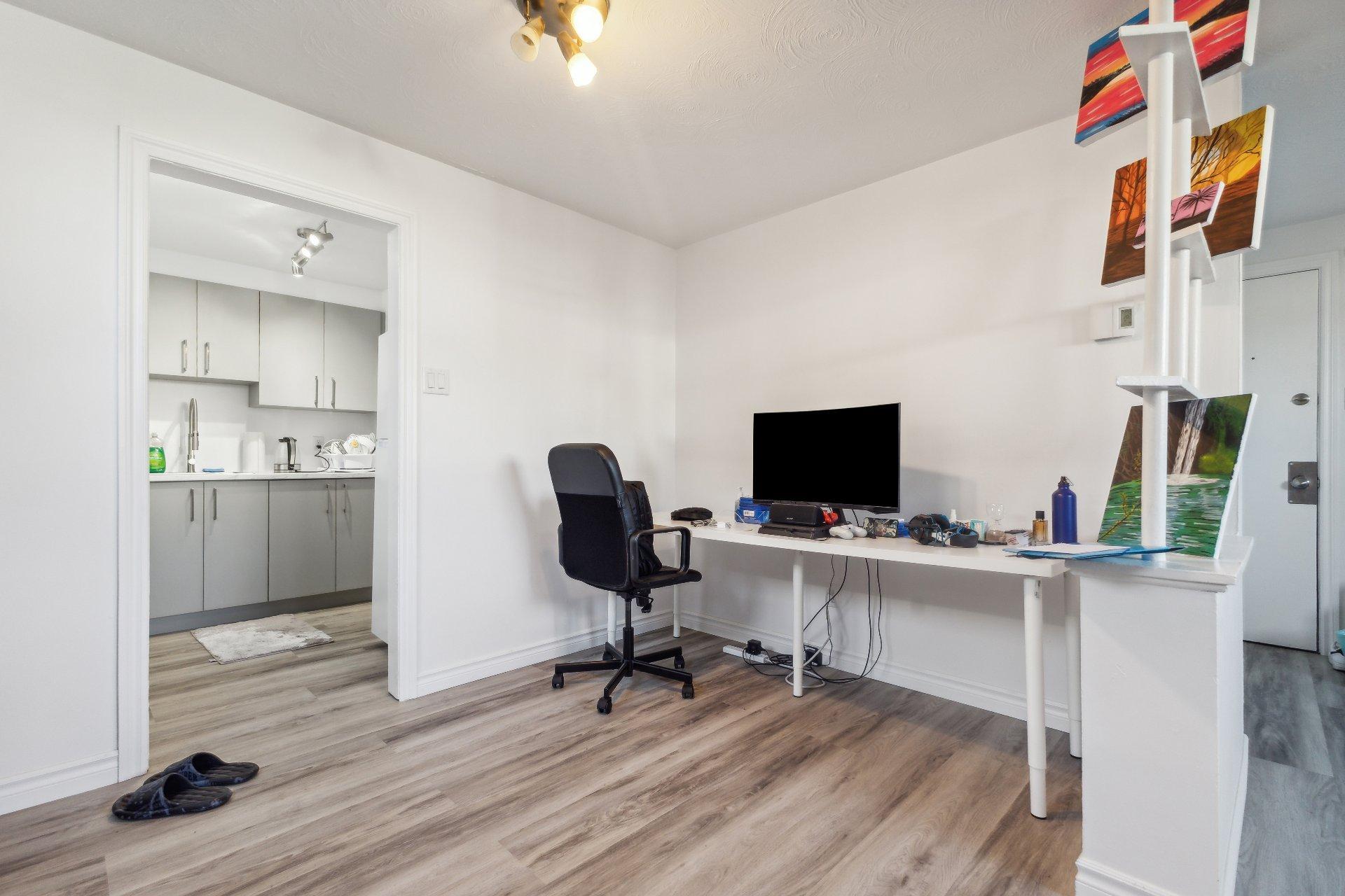 









350


Rue Laviolette

,
Gatineau (Gatineau),




QC
J8P5Z2

