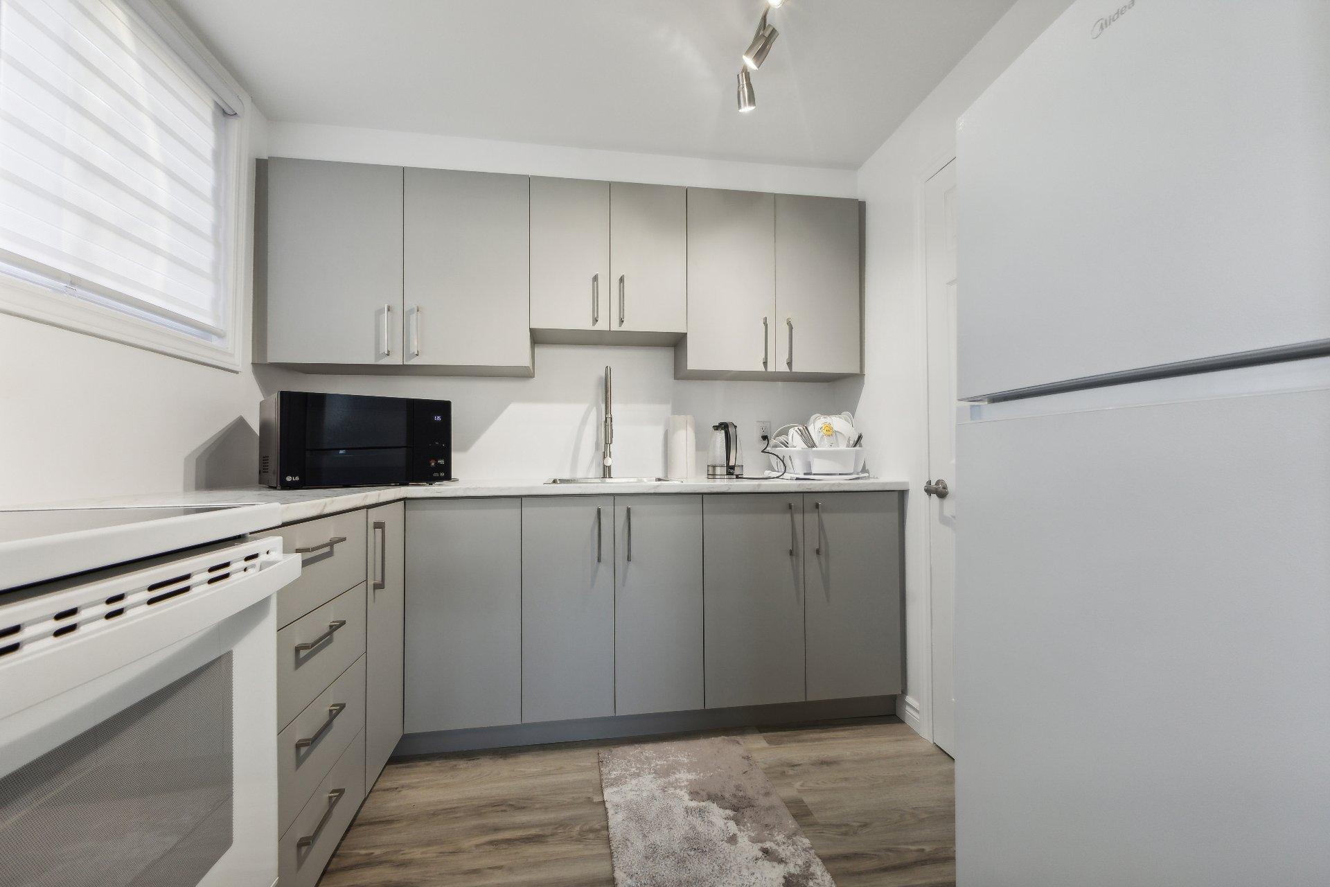 









350


Rue Laviolette

,
Gatineau (Gatineau),




QC
J8P5Z2

