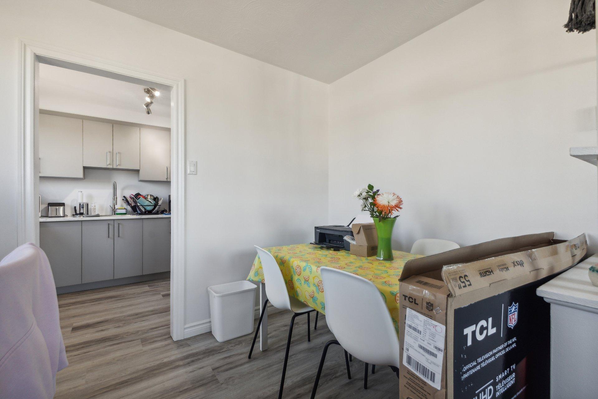 









350


Rue Laviolette

,
Gatineau (Gatineau),




QC
J8P5Z2

