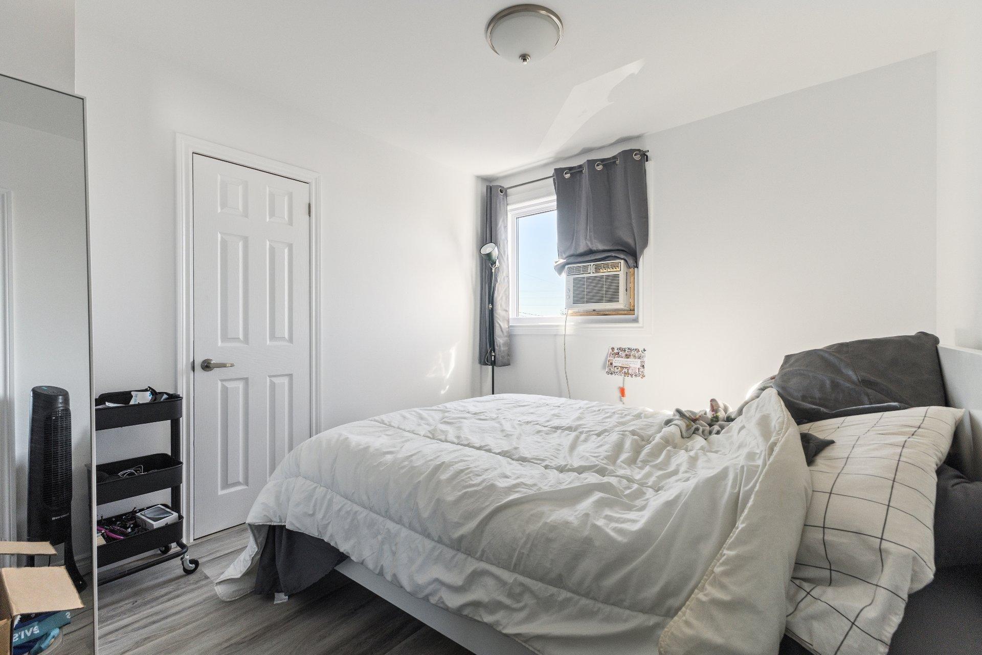 









350


Rue Laviolette

,
Gatineau (Gatineau),




QC
J8P5Z2

