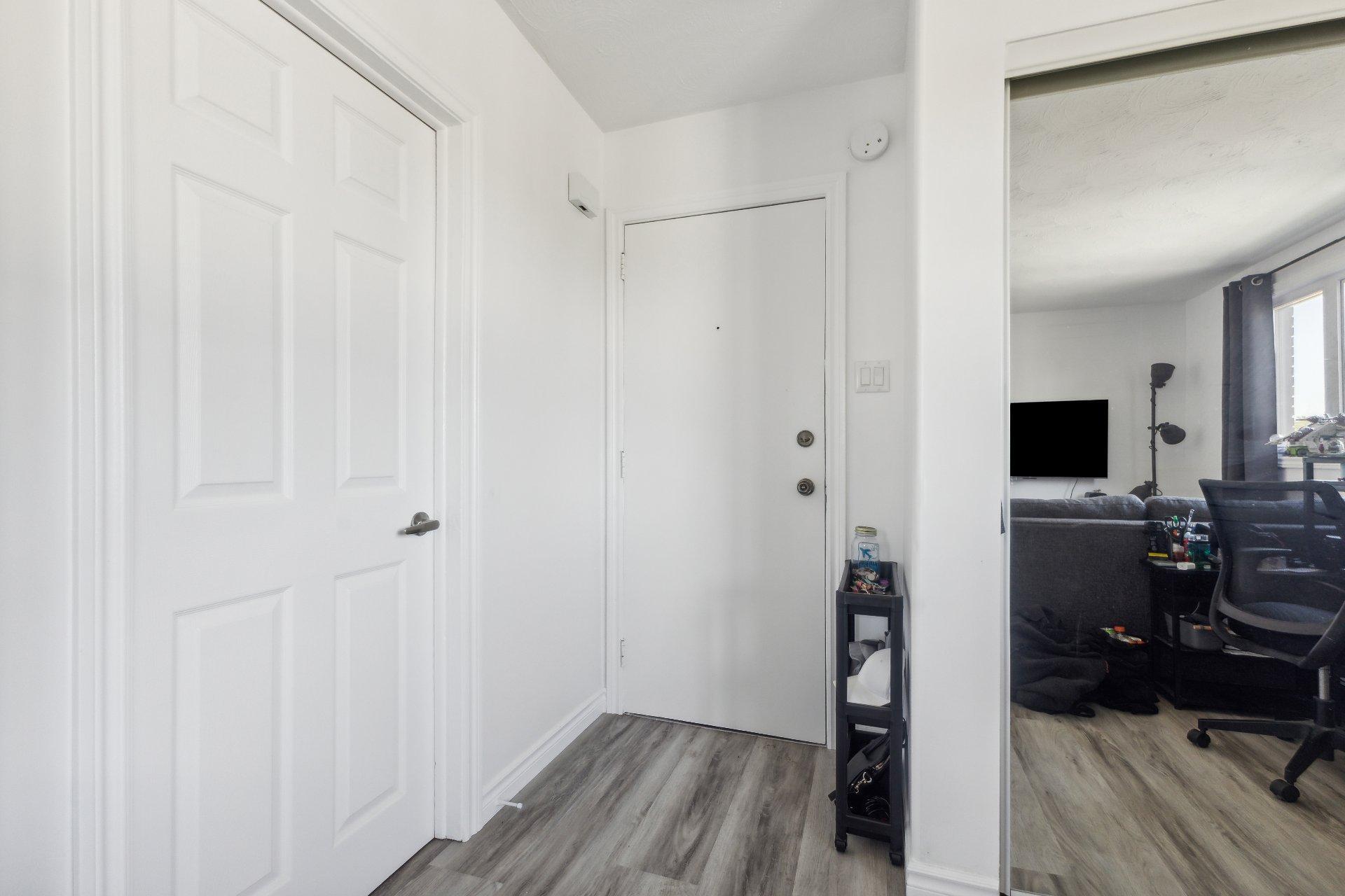 









350


Rue Laviolette

,
Gatineau (Gatineau),




QC
J8P5Z2

