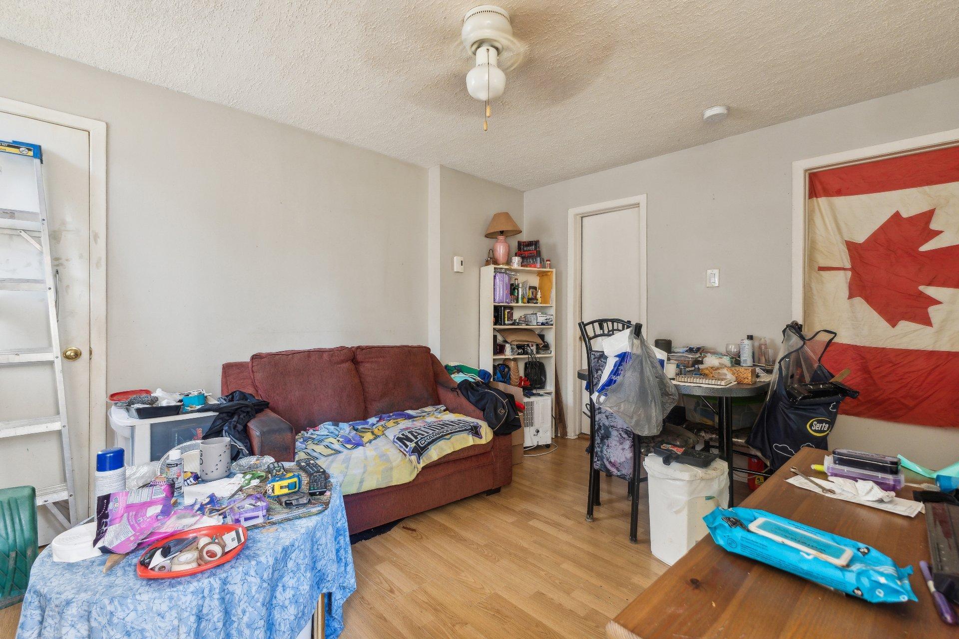 









350


Rue Laviolette

,
Gatineau (Gatineau),




QC
J8P5Z2

