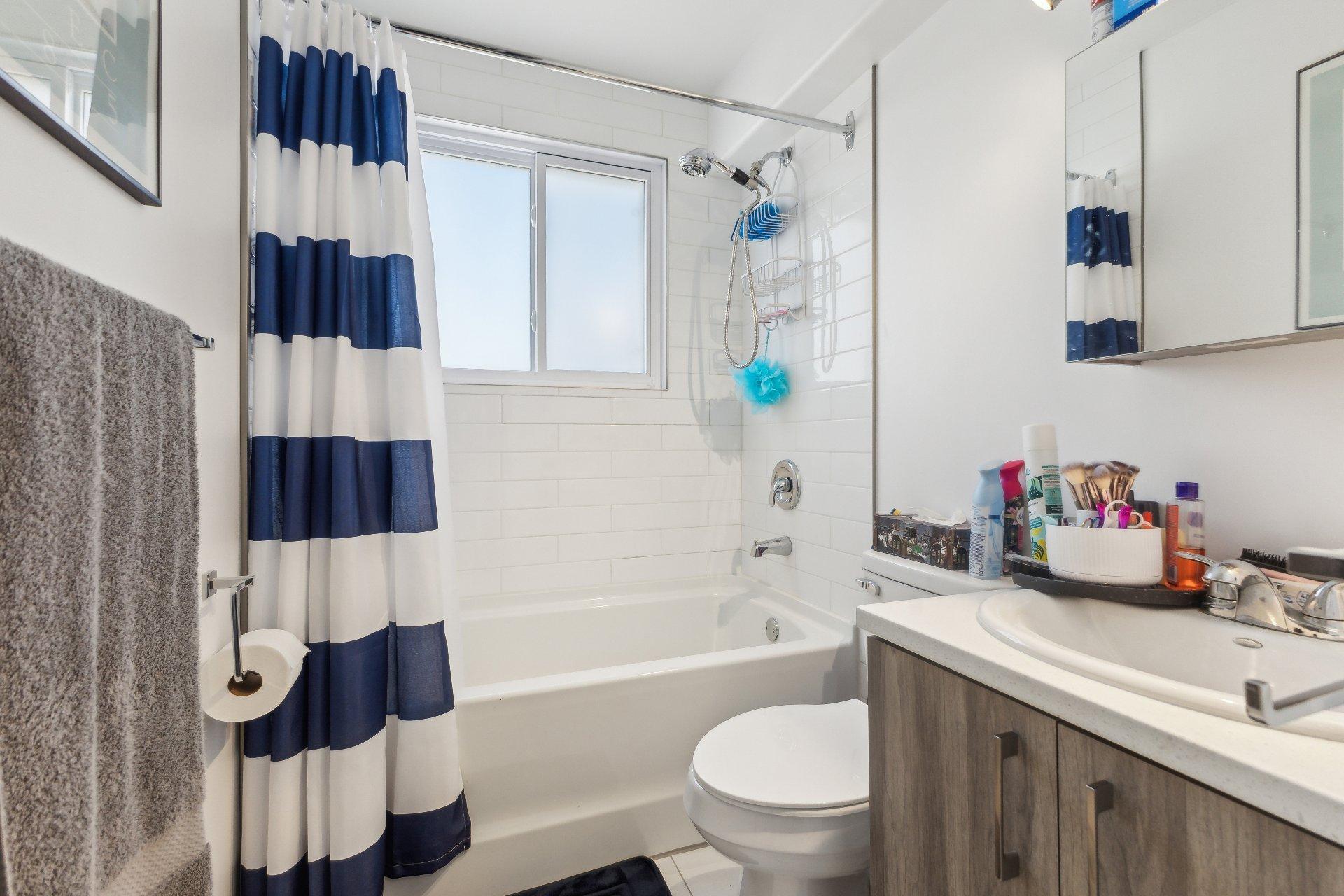 









350


Rue Laviolette

,
Gatineau (Gatineau),




QC
J8P5Z2

