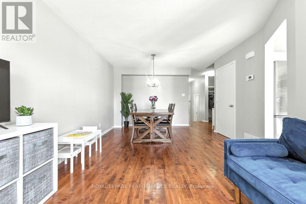 












1649 GREYWOOD DRIVE

,
Ottawa,




Ontario
K1C7L9

