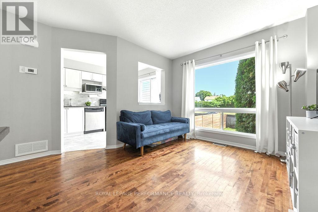 












1649 GREYWOOD DRIVE

,
Ottawa,




Ontario
K1C7L9

