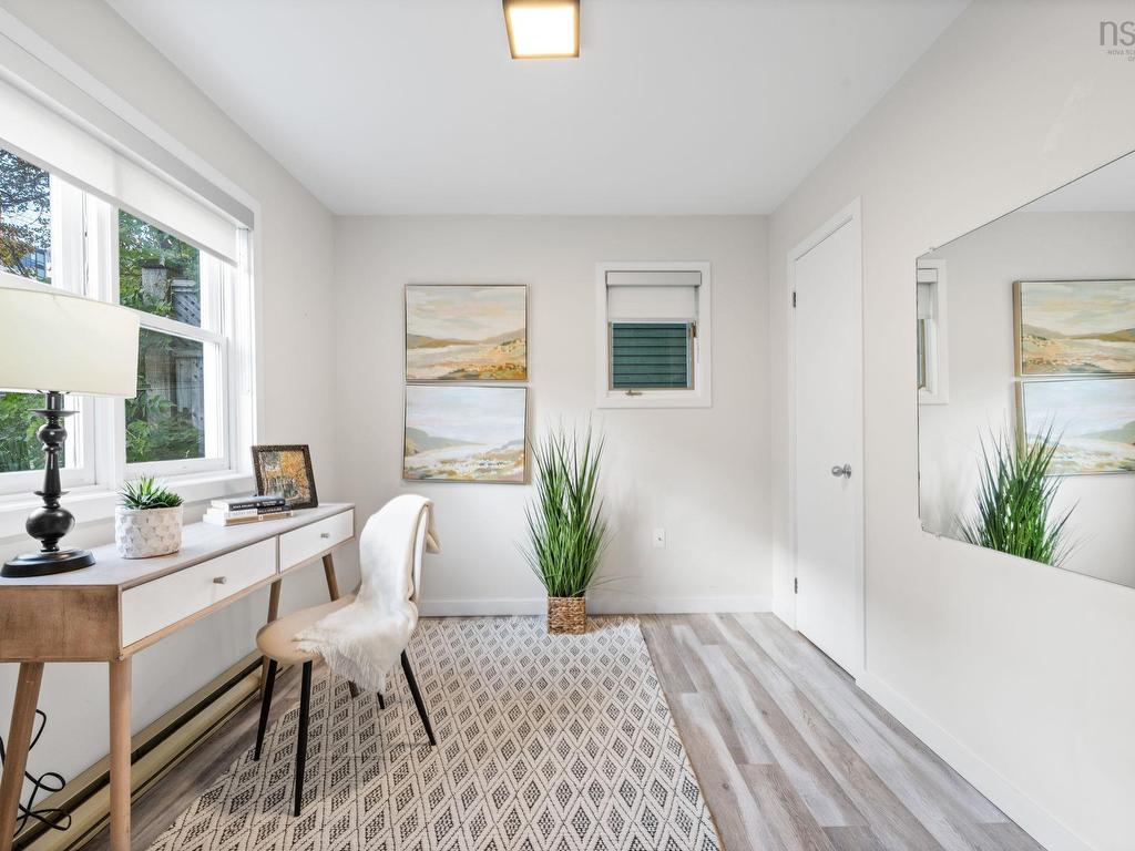 












1 1345 Dresden Row

,
Halifax,




NS
B3J 2J9

