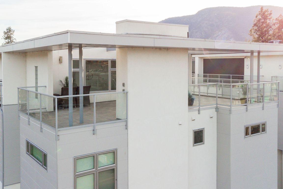 









222


Lee

Avenue, 101,
Penticton,




BC
V2A 0G2

