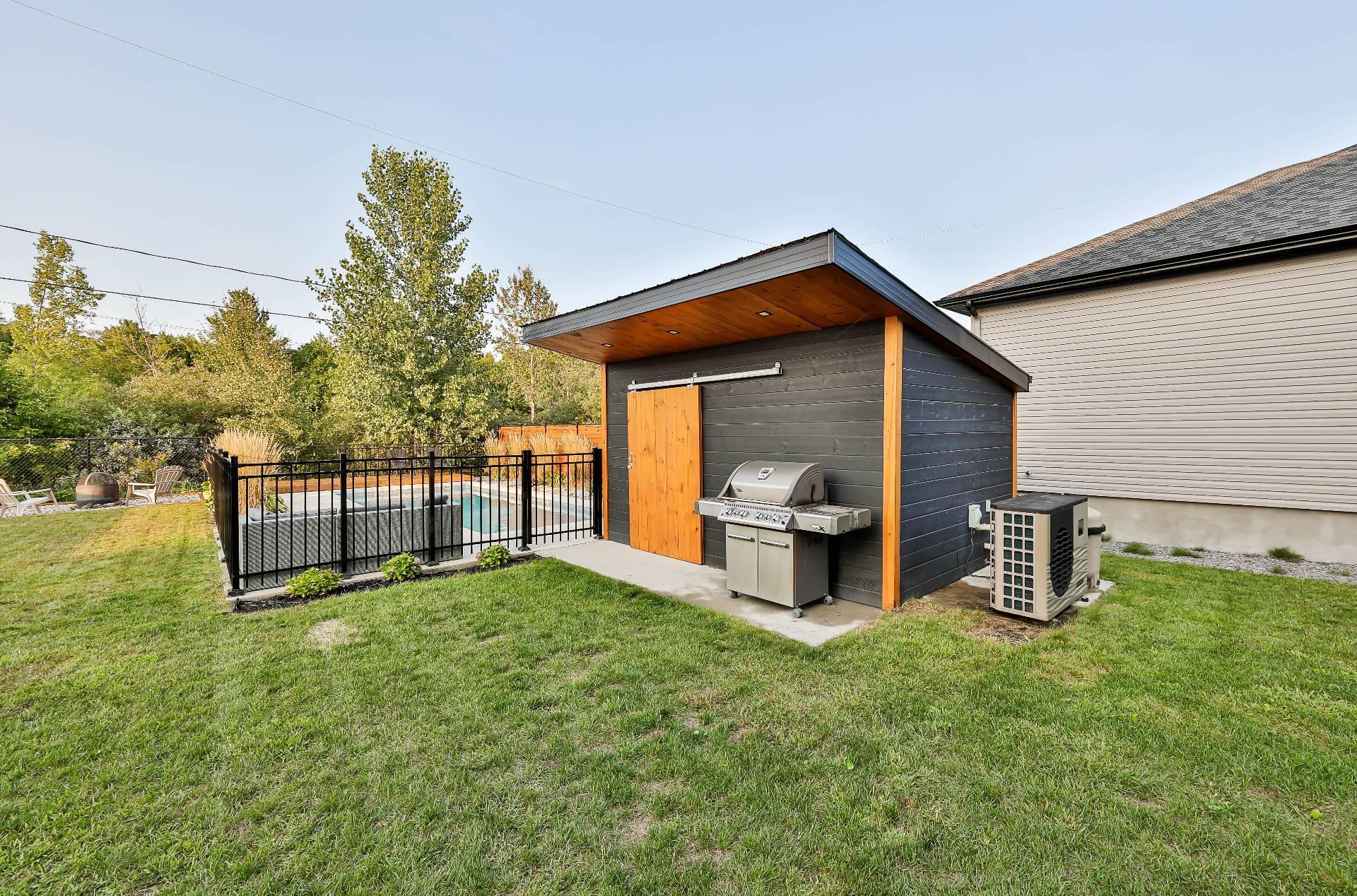 









131


Av. du Littoral

,
Saint-Paul,




QC
J0K3E0

