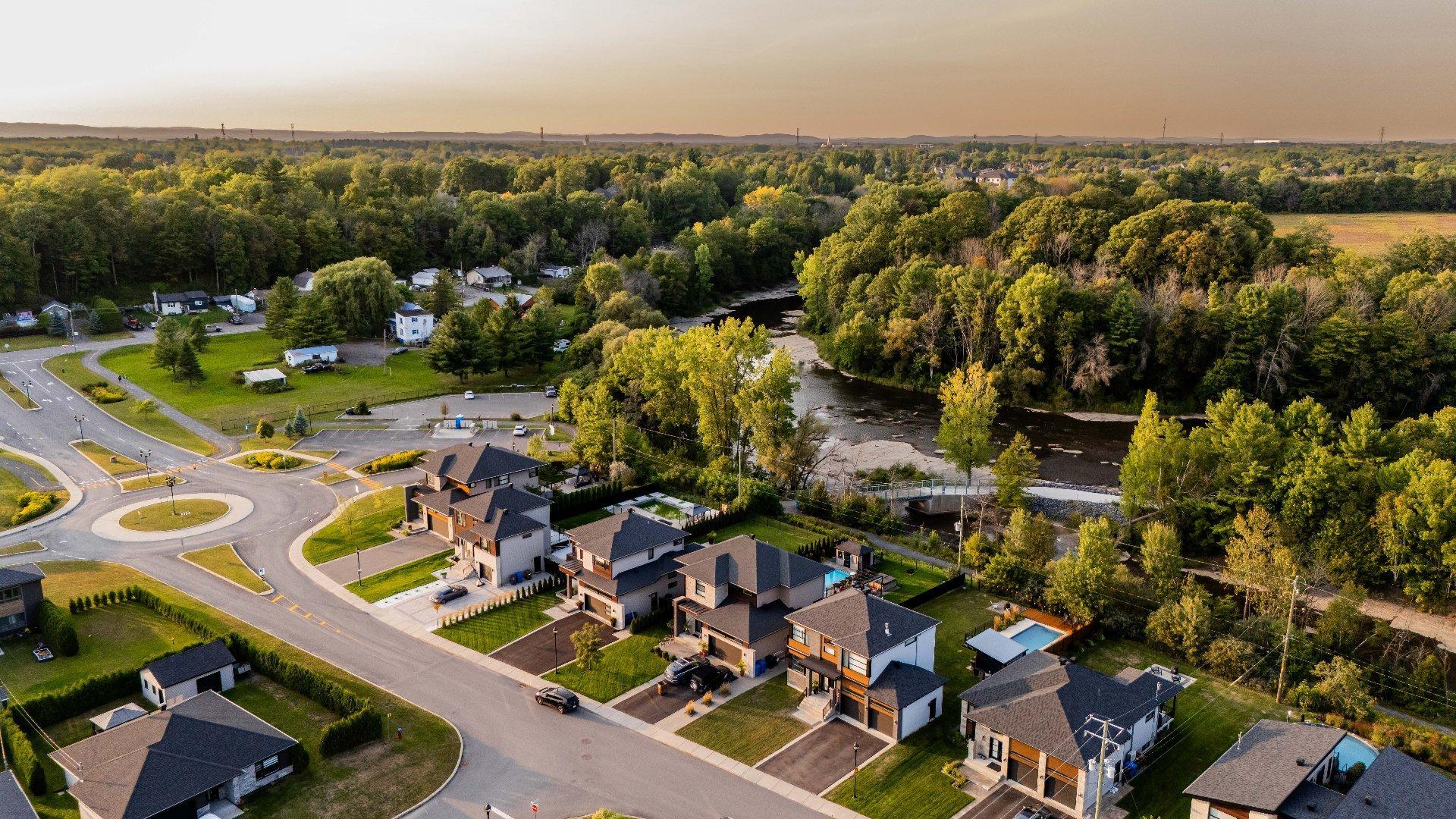 









131


Av. du Littoral

,
Saint-Paul,




QC
J0K3E0

