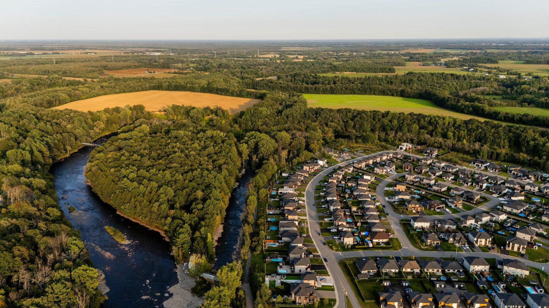 









131


Av. du Littoral

,
Saint-Paul,




QC
J0K3E0

