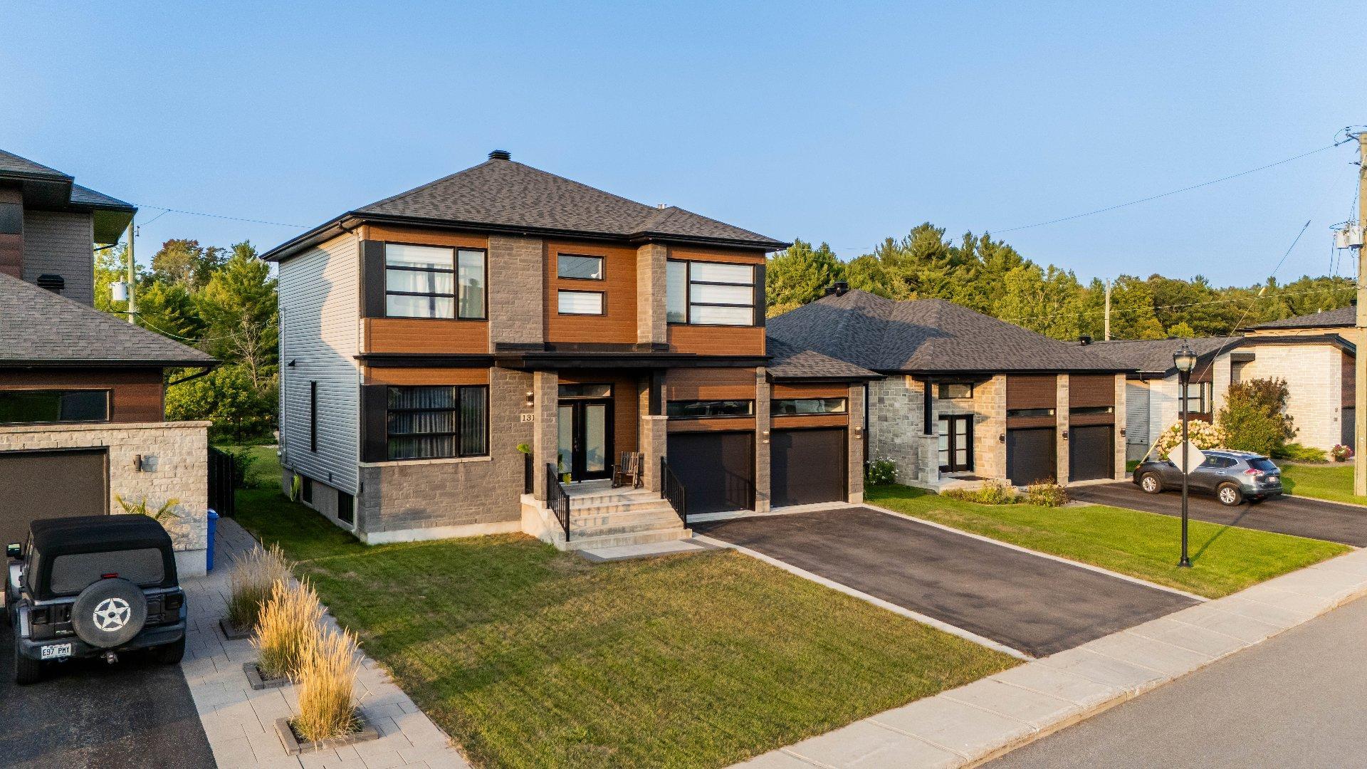 









131


Av. du Littoral

,
Saint-Paul,




QC
J0K3E0

