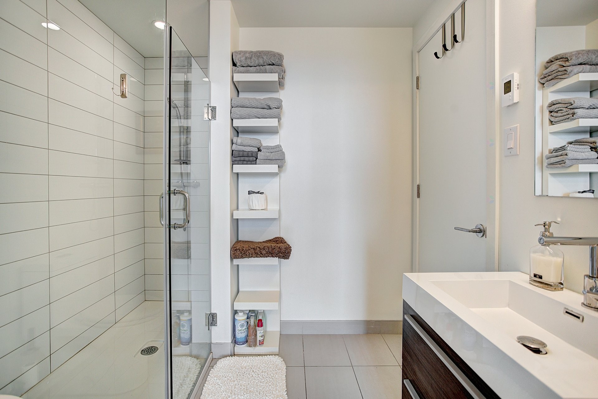 









1155


Rue de la Montagne

, 3009,
Montréal (Ville-Marie),




QC
H3G0C7

