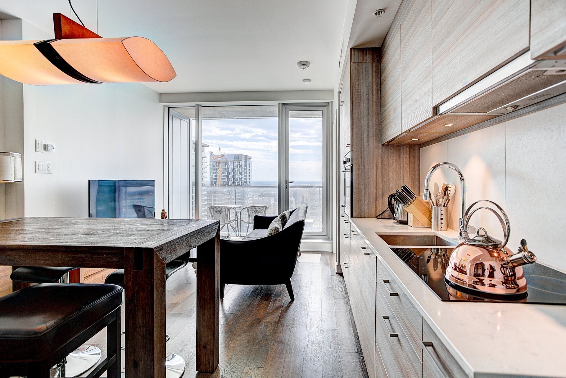 









1155


Rue de la Montagne

, 3009,
Montréal (Ville-Marie),




QC
H3G0C7

