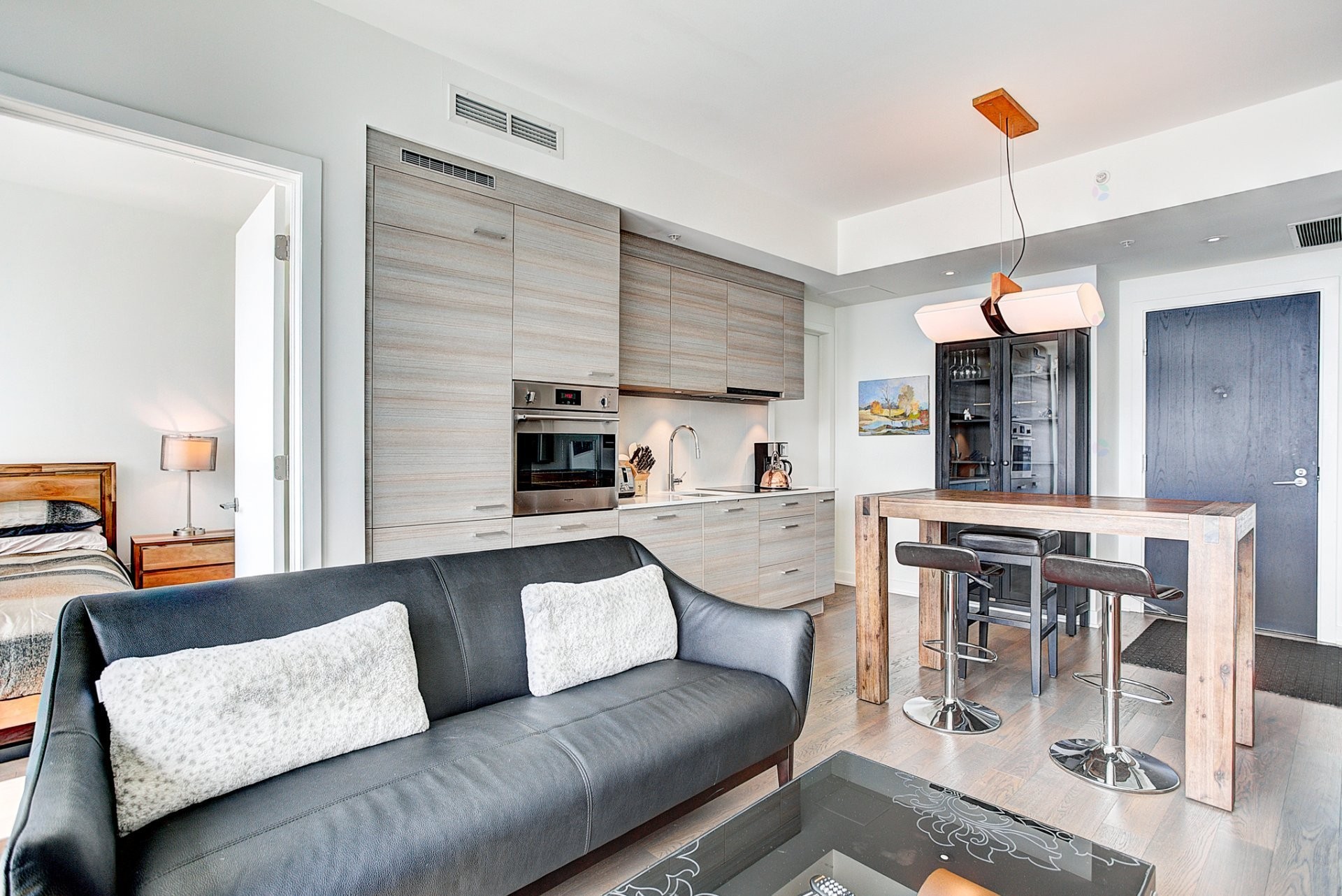 









1155


Rue de la Montagne

, 3009,
Montréal (Ville-Marie),




QC
H3G0C7

