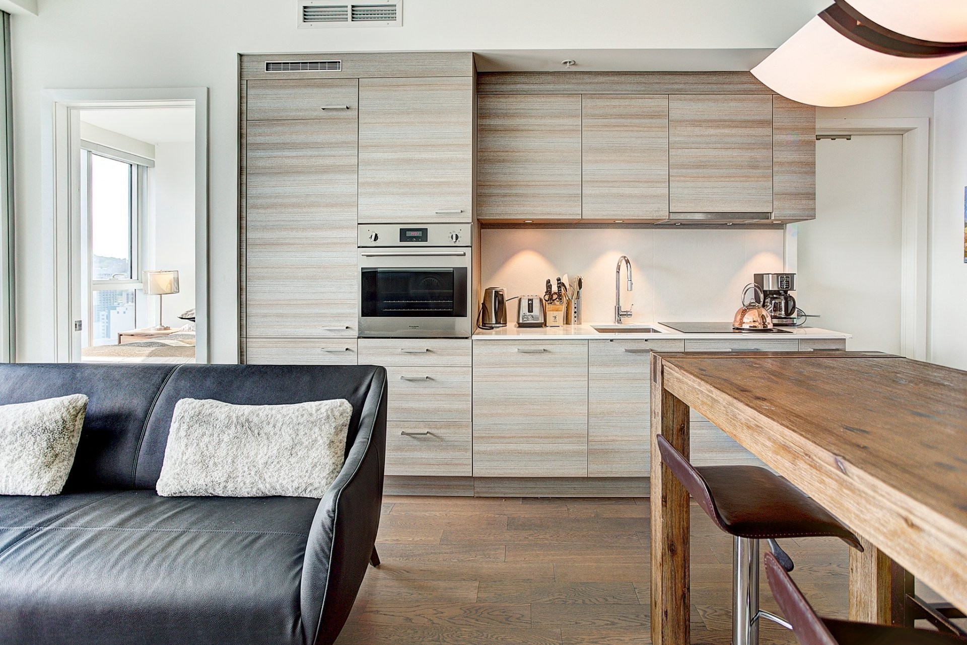 









1155


Rue de la Montagne

, 3009,
Montréal (Ville-Marie),




QC
H3G0C7

