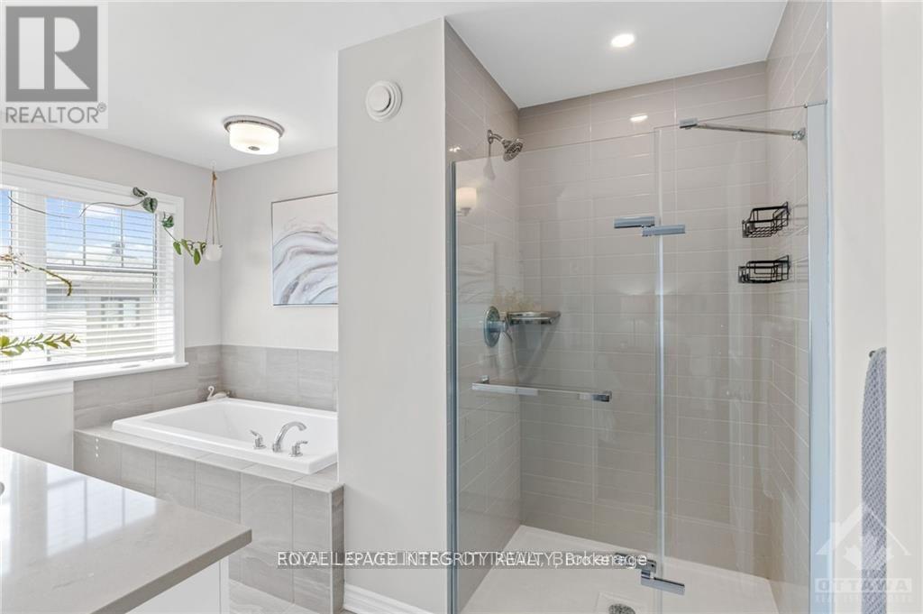 












165 ANGELONIA CRESCENT E

,
Ottawa,




Ontario
K1T0Y5

