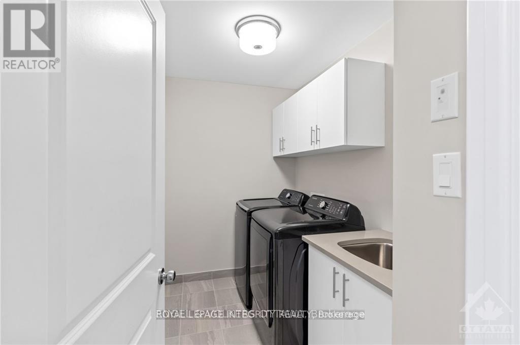 












165 ANGELONIA CRESCENT E

,
Ottawa,




Ontario
K1T0Y5

