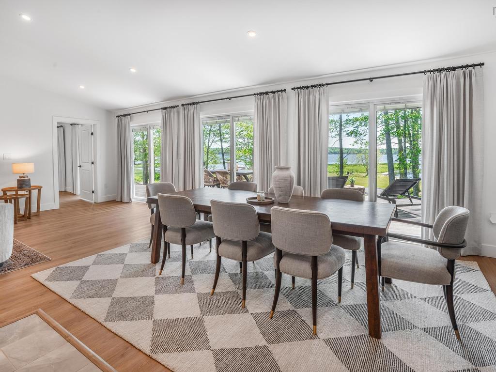 












40 Martins Point Road

,
Enfield,




NS
B2T 1H9

