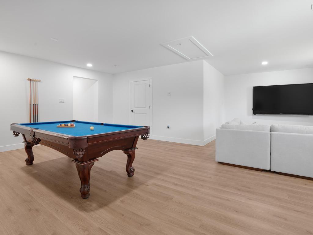 












40 Martins Point Road

,
Enfield,




NS
B2T 1H9

