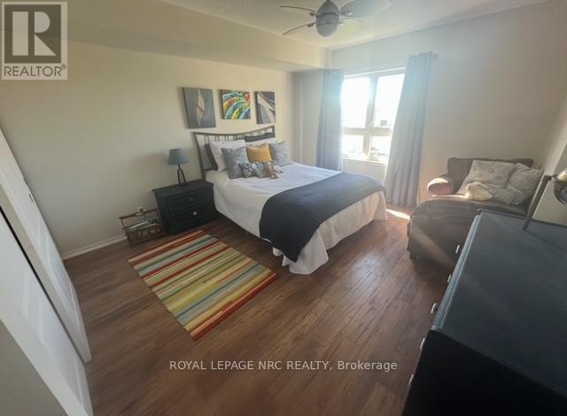 












1417 - 330 PRINCE CHARLES DRIVE S

,
Welland (Broadway),




Ontario
L3C7B3

