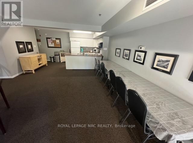 












1417 - 330 PRINCE CHARLES DRIVE S

,
Welland (Broadway),




Ontario
L3C7B3

