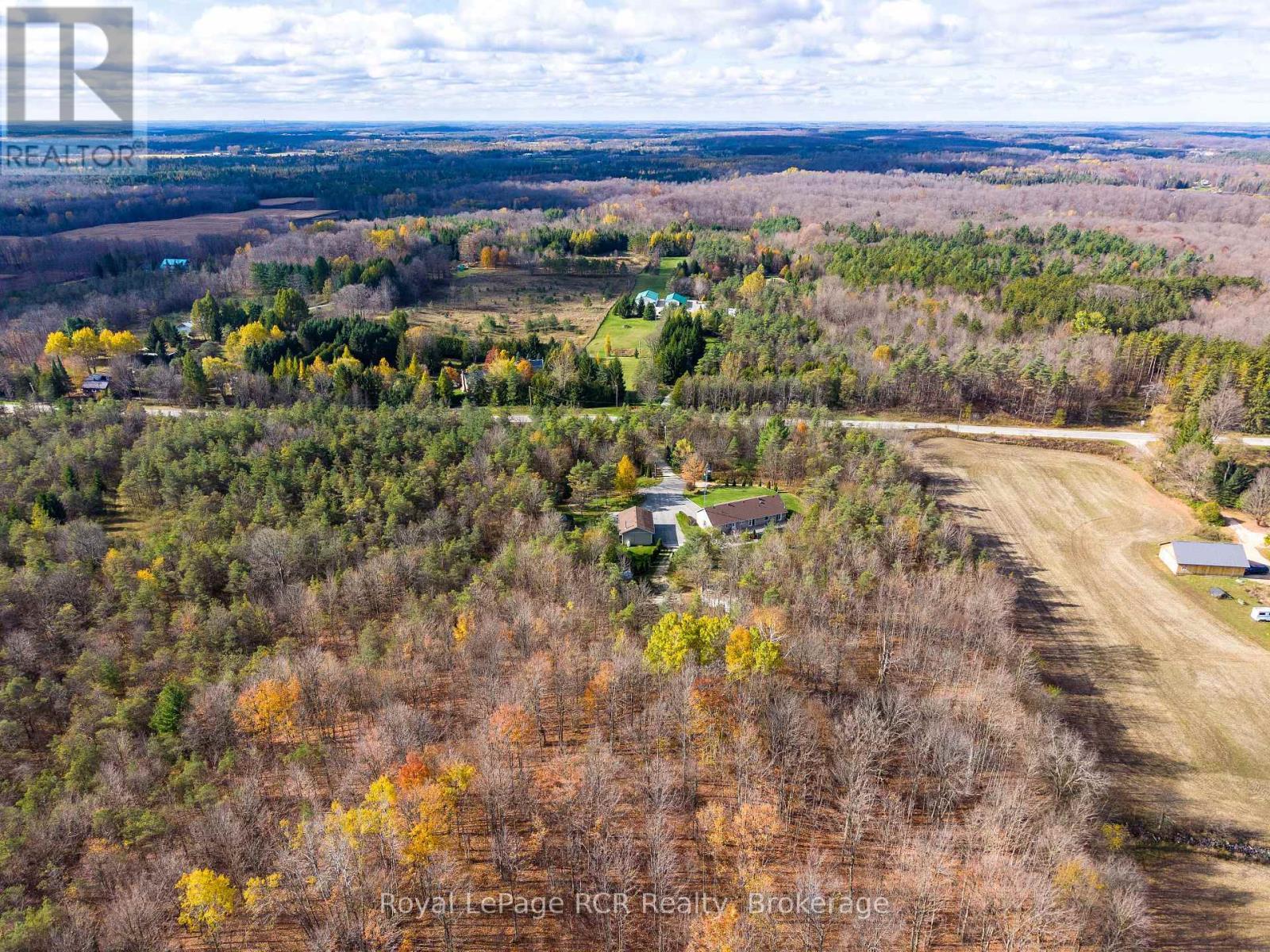 












395443 2 CONCESSION

,
Chatsworth,




Ontario
N0H2V0

