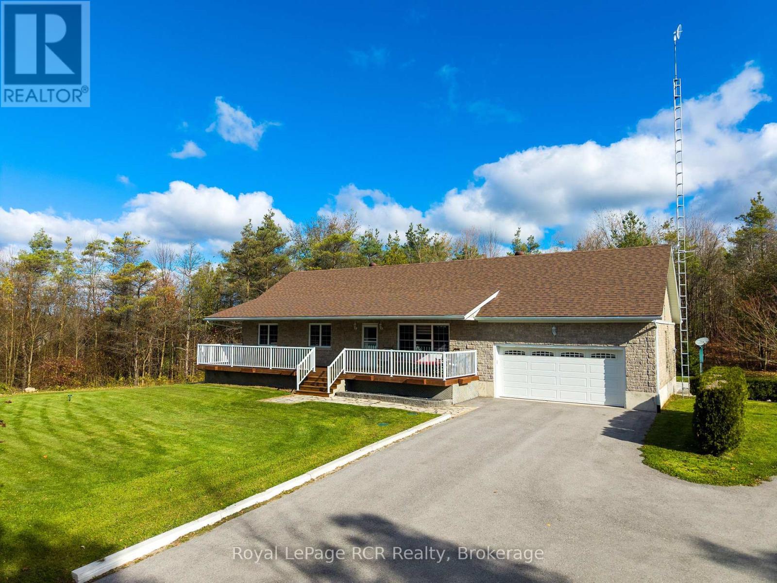 












395443 2 CONCESSION

,
Chatsworth,




Ontario
N0H2V0

