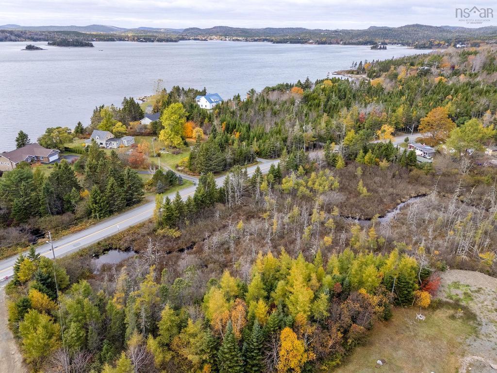 












Lot Ostrea Lake Road

,
Smiths Settlement,







NS
B0J 2L0

