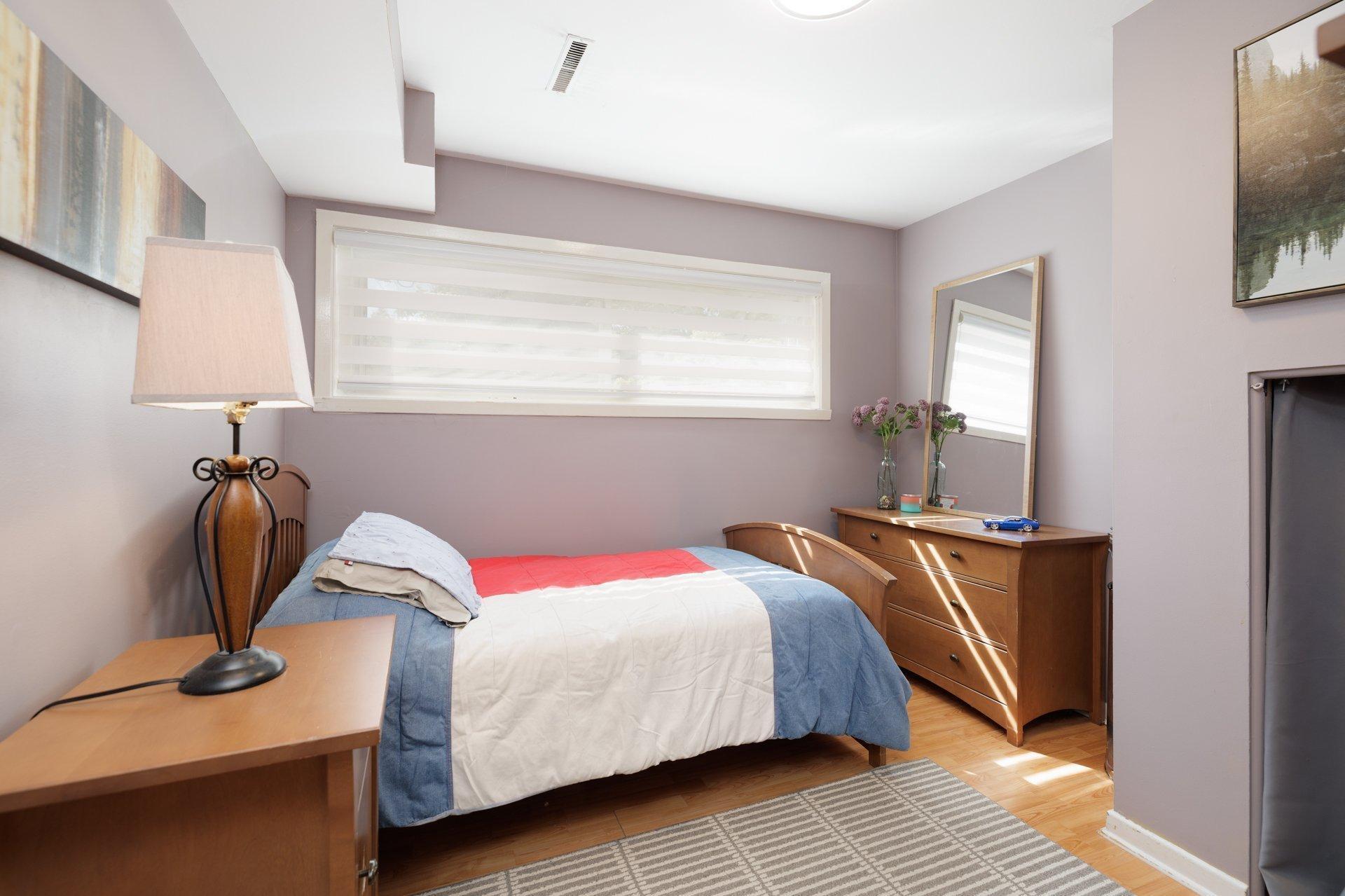 









15


Rue Oslo

,
Dollard-des-Ormeaux,




QC
H9A2H4

