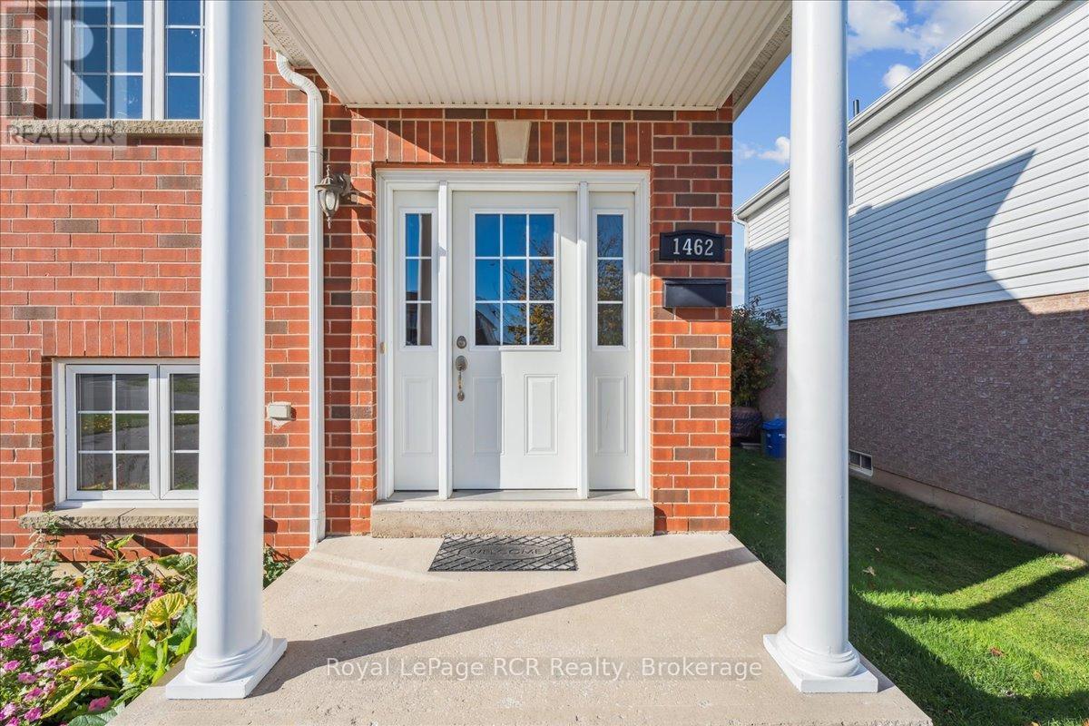 












1462 14TH AVENUE E

,
Owen Sound,




Ontario
N4K0A1

