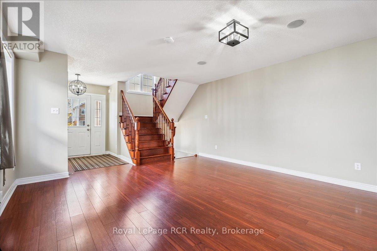 












1462 14TH AVENUE E

,
Owen Sound,




Ontario
N4K0A1

